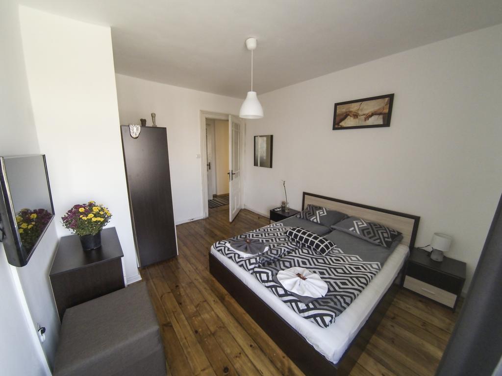 Graf Ignatiev - 3BR APART Sofia Exteriör bild