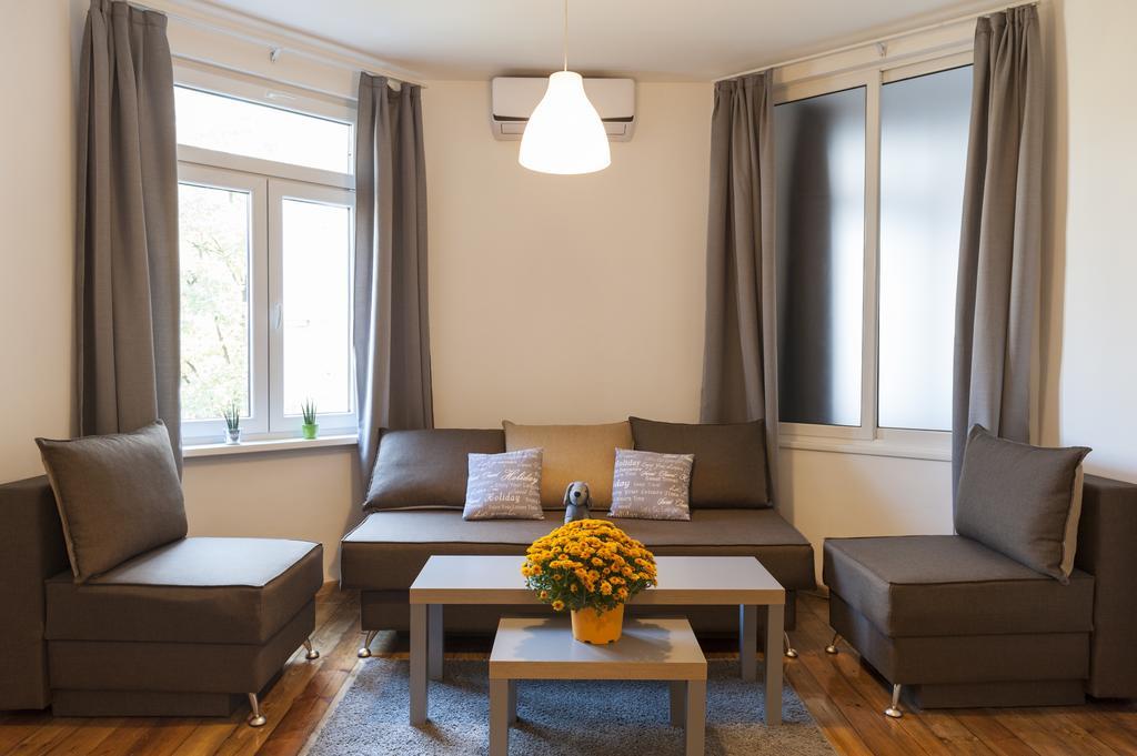 Graf Ignatiev - 3BR APART Sofia Exteriör bild