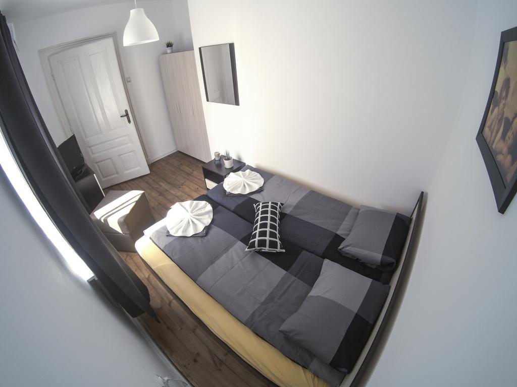 Graf Ignatiev - 3BR APART Sofia Exteriör bild